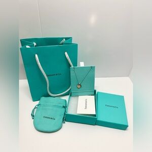 Tiffany & Co Pink Double Heart Tag Pendant
in Silver, Mini